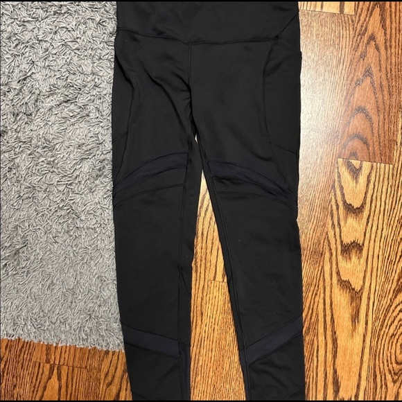 Ivivva leggings size 14 - Picture 3 of 3